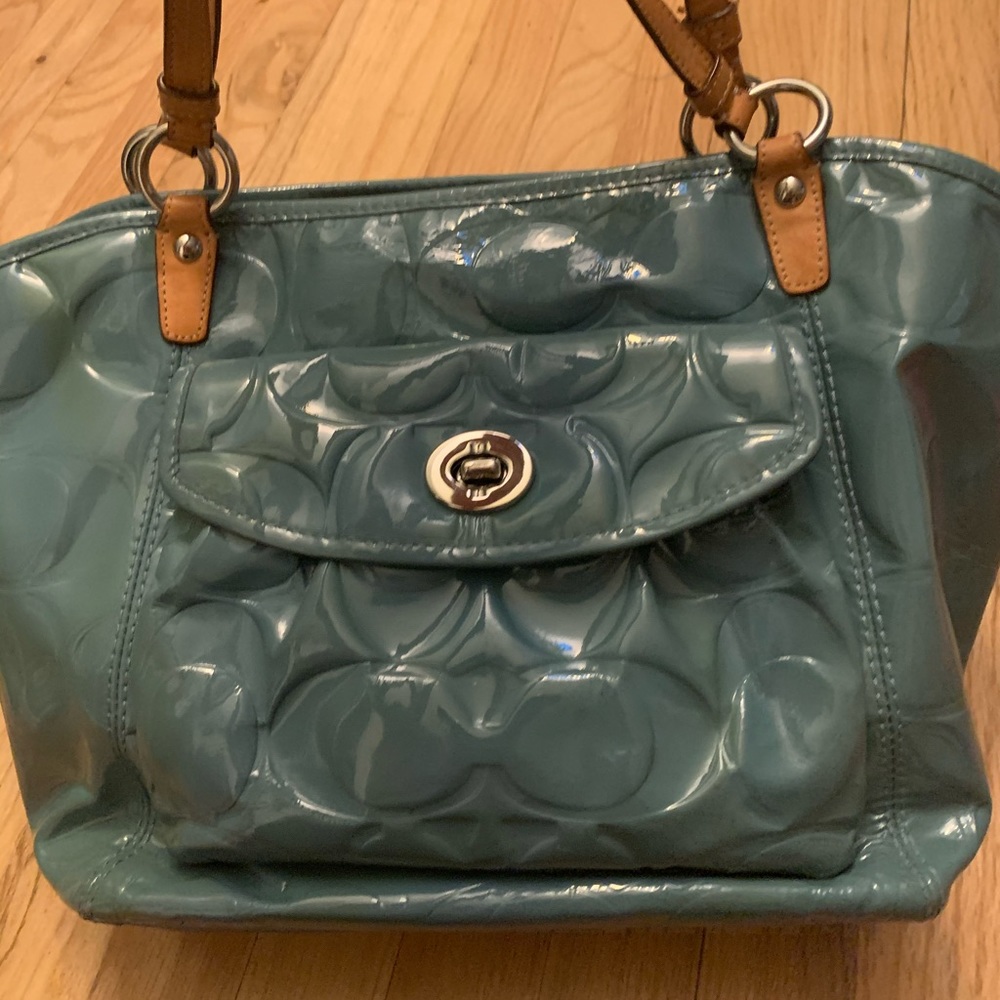 Coach shoulder bag